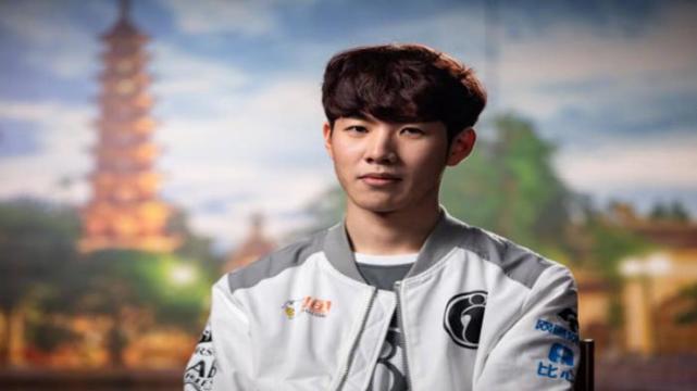 向世界展现 向世界展现