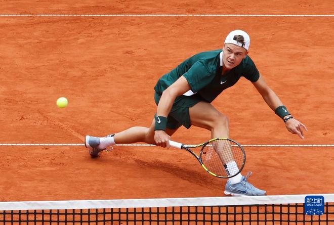 对旧有战友 对旧有战友