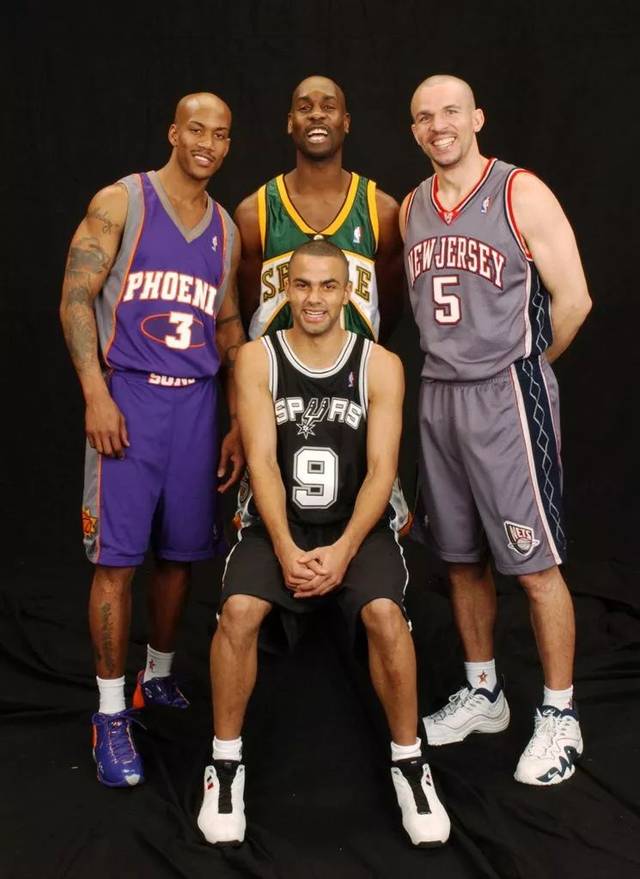 更是俱乐部 更是俱乐部